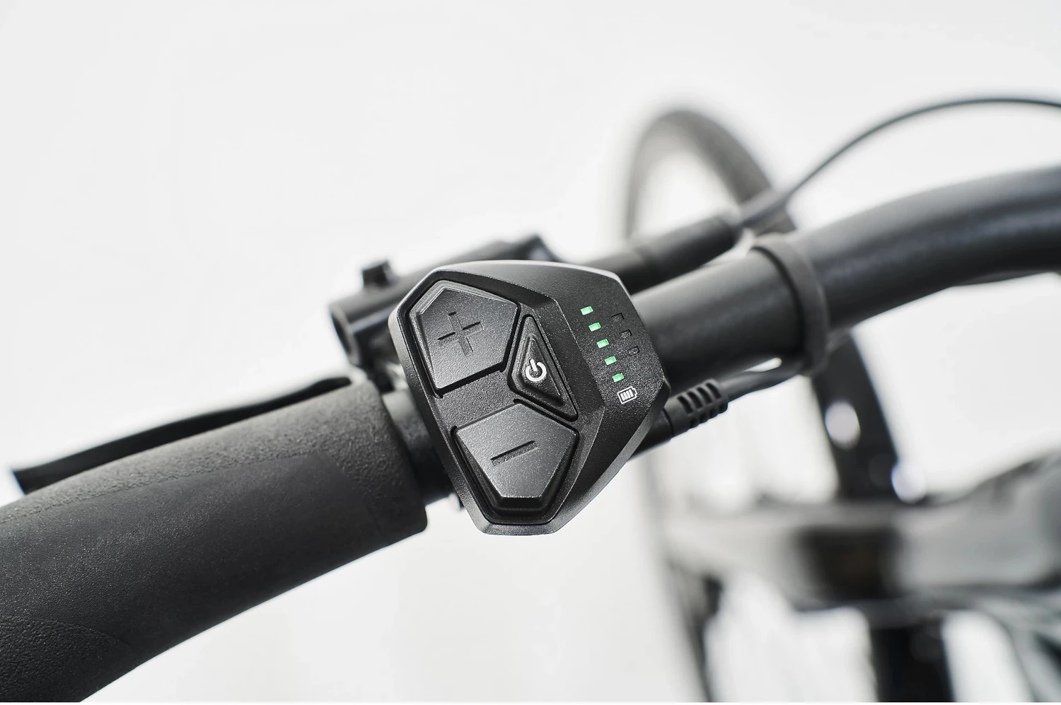 Diamant 365 Men Electric City Bike - 2023 - Deep Black 6 Diamant 365 Men Electric City Bike - 2023 - Deep Black - Afbeelding 4