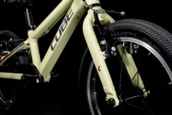 CUBE CUBIE 160 - 16" Children's Bike - 2023 - Green / Red -Fietswereld Winkels 621220 d 032661 1398710