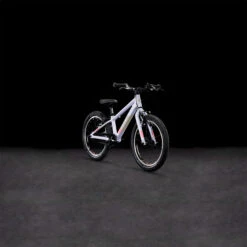 CUBE CUBIE 180 SLX - 18" Children's Bike - 2023 - Violet / Coral -Fietswereld Winkels 621510 p 002781 1398761