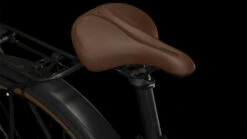 CUBE TOURING HYBRID ONE 500 - Women Electric Touring Bike - 2023 - Darkgreen / Green 17 CUBE TOURING HYBRID ONE 500 - Women Electric Touring Bike - 2023 - Darkgreen / Green -Fietswereld Winkels 631061 d 246801 1401259