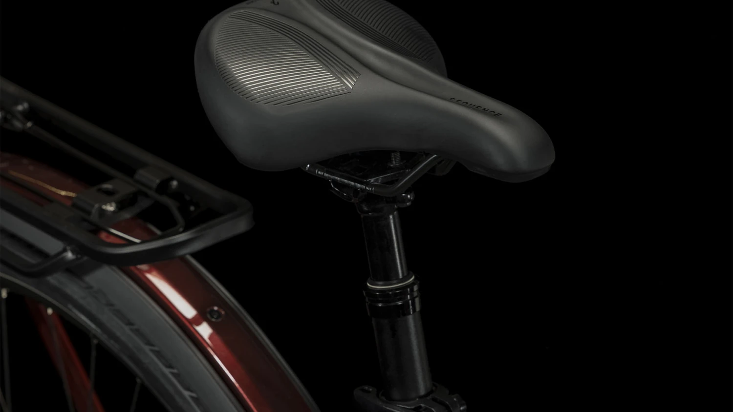 CUBE TOURING HYBRID EXC 625 - Easy Entry Electric Touring Bike - 2023 - Red / White 7 CUBE TOURING HYBRID EXC 625 - Easy Entry Electric Touring Bike - 2023 - Red / White - Afbeelding 5