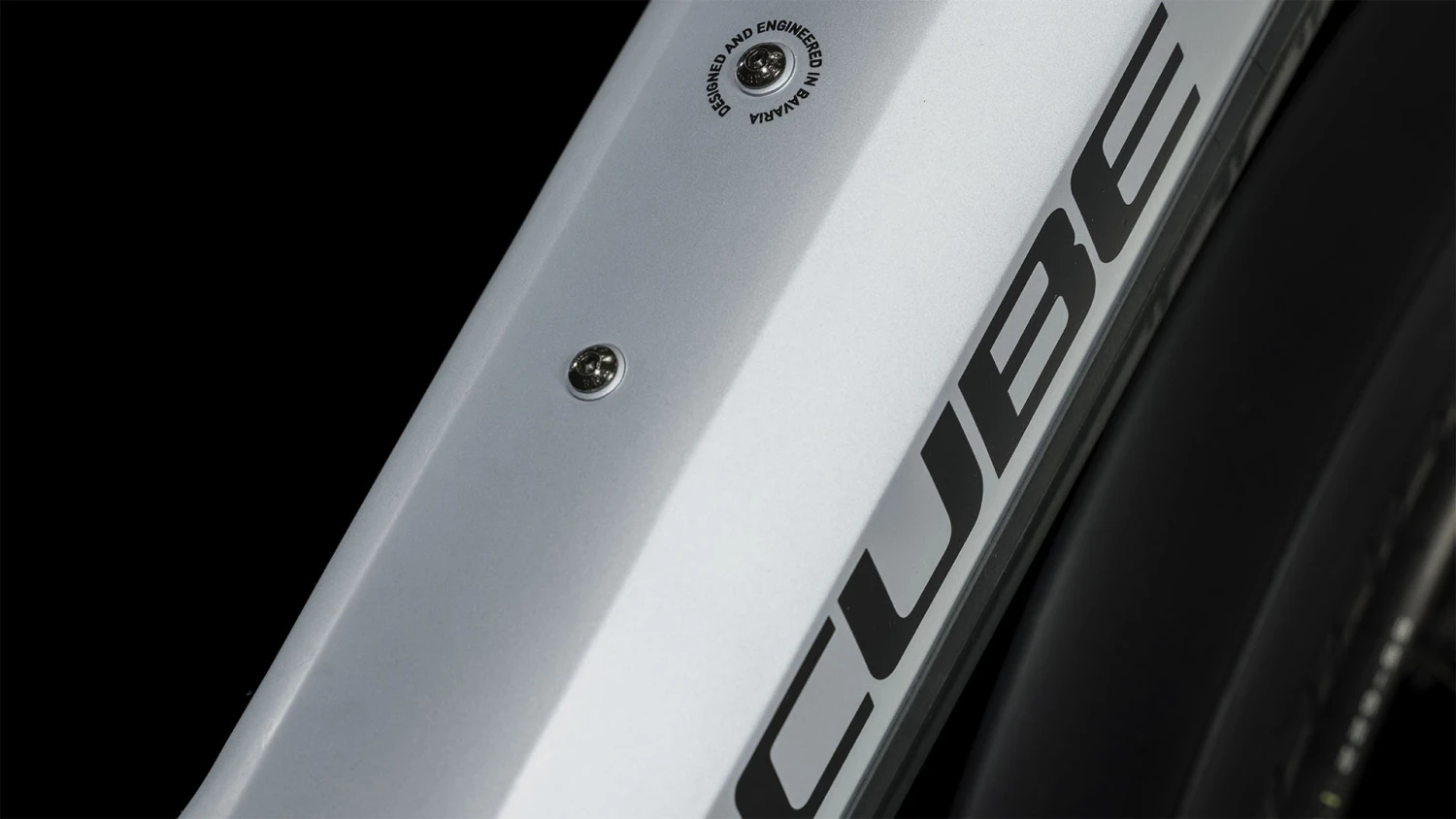 CUBE KATHMANDU HYBRID SLX 750 - Electric Touring Bike - 2023 - Polarsilver / Black 8 CUBE KATHMANDU HYBRID SLX 750 - Electric Touring Bike - 2023 - Polarsilver / Black - Afbeelding 6