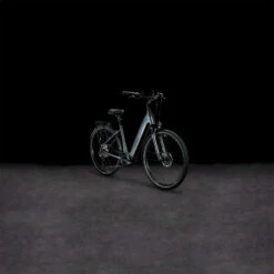 CUBE SUPREME SPORT HYBRID EXC 625 - Easy Entry Electric Bike - 2023 - Graphite / Black 12 CUBE SUPREME SPORT HYBRID EXC 625 - Easy Entry Electric Bike - 2023 - Graphite / Black -Fietswereld Winkels 632402 p 1011591 1401177