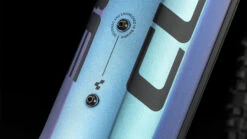 CUBE REACTION HYBRID Race 750 - 27.5" Lage Instap E-Mountainbike - 2023 - Switchblue / Black -Fietswereld Winkels 634223 d 0218341 1397856 1