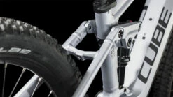 CUBE STEREO HYBRID 120 Race 750 - Electric Mountainbike - 2023 - Polarsilver / Black 16 CUBE STEREO HYBRID 120 Race 750 - Electric Mountainbike - 2023 - Polarsilver / Black -Fietswereld Winkels 635153 d 0219631 1397906 1