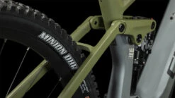 CUBE STEREO HYBRID 140 HPC TM 750 - Carbon Electric Mountainbike - 2023 - Flashgrey / Olive A00 15 CUBE STEREO HYBRID 140 HPC TM 750 - Carbon Electric Mountainbike - 2023 - Flashgrey / Olive A00 -Fietswereld Winkels 636203 d 0421401 1398005