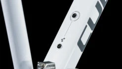 CUBE NATURE Pro - Cross Bike - 2023 - Frostwhite / Grey A00 -Fietswereld Winkels 645150 d 2222461 1397224