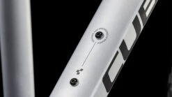 CUBE NATURE EXC - Women Cross Bike - 2023 - Polarsilver / Black A00 -Fietswereld Winkels 645200 d 2222701 1397196