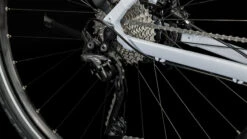 CUBE NATURE Pro Allroad - Cross Bike - 2023 - Frostwhite / Grey A00 -Fietswereld Winkels 646200 d 0423431 1397250