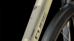 CUBE TOURING Pro - Easy Entry Touring Bike - 2023 - Pearlysilver / Black -Fietswereld Winkels 648150 d 1024701 1398148