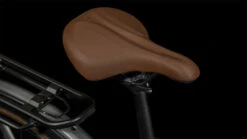 CUBE KATHMANDU SLX - Dames Trekkingfiets - 2023 - Prizmsilver / Black -Fietswereld Winkels 648400 d 2425651 1400105