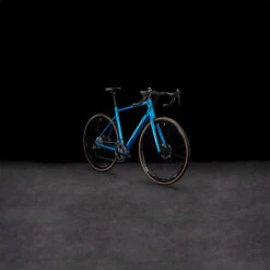 CUBE ATTAIN Race - Roadbike - 2023 - Blue / Spectral -Fietswereld Winkels 676310 p 0028181 1396644 1
