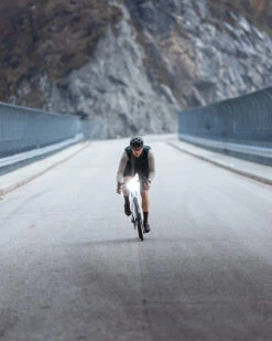 Basso ASTRA - Rival ETAP AXS - Carbon Racefiets - 2023 - Pop Green -Fietswereld Winkels astra action 1427385