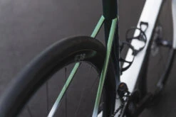 Basso ASTRA - Force ETAP AXS - Carbon Racefiets - 2023 - Pop Green -Fietswereld Winkels astra ambiente 1 1427389 1