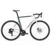 Basso ASTRA - Force ETAP AXS - Carbon Racefiets - 2023 - Pop Green -Fietswereld Winkels astra pop green sram force axs mr lite 1427553