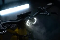 Supernova M99 Pro 2 Front Light - E-25 -Fietswereld Winkels b24 8973 v m99 k12 mblk 10 1130241