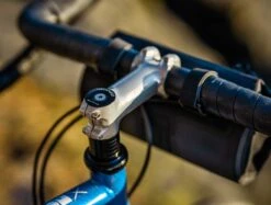 Veloheld IconX - Shimano GRX Limited Gravelbike - 1x11 - 2022 - B-Keus -Fietswereld Winkels bike24 x shimano grx x veloheld 08 1376041 1