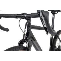 Bombtrack Hook Ext C - 650B Carbon Cross/Gravel/Roadbike - 2022 - Glossy Metallic Black -Fietswereld Winkels bombtrack hook ext c black 01 1397542