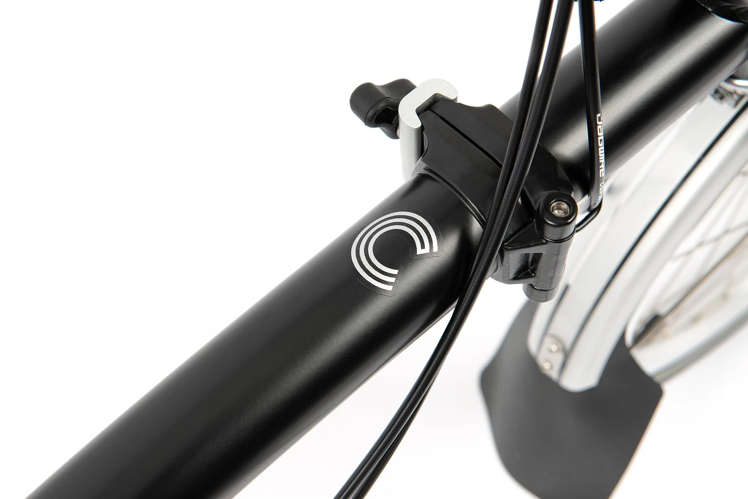 Brompton C Line Utility - 3-Speed - High Bar - Telescopic Seatpost - Dynamo - 16" Folding Bike - 2022 - Black Matt 9 Brompton C Line Utility - 3-Speed - High Bar - Telescopic Seatpost - Dynamo - 16" Folding Bike - 2022 - Black Matt - Afbeelding 7