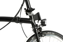 Brompton C Line Explore - 6-Speed - Mid Bar - Standard Seatpost - Rear Rack & Dynamo - 16" Folding Bike - 2022 - Black Matt 14 Brompton C Line Explore - 6-Speed - Mid Bar - Standard Seatpost - Rear Rack & Dynamo - 16" Folding Bike - 2022 - Black Matt -Fietswereld Winkels c line explore 6 speed mid bar standard seatpost dynamo black matt 6 1215566