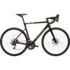 Cannondale CAAD13 Disc - Shimano 105 Racefiets - 2023 - Smoke Black 2 Cannondale CAAD13 Disc - Shimano 105 Racefiets - 2023 - Smoke Black -Fietswereld Winkels caad13 disc 105 smoke black 1488946