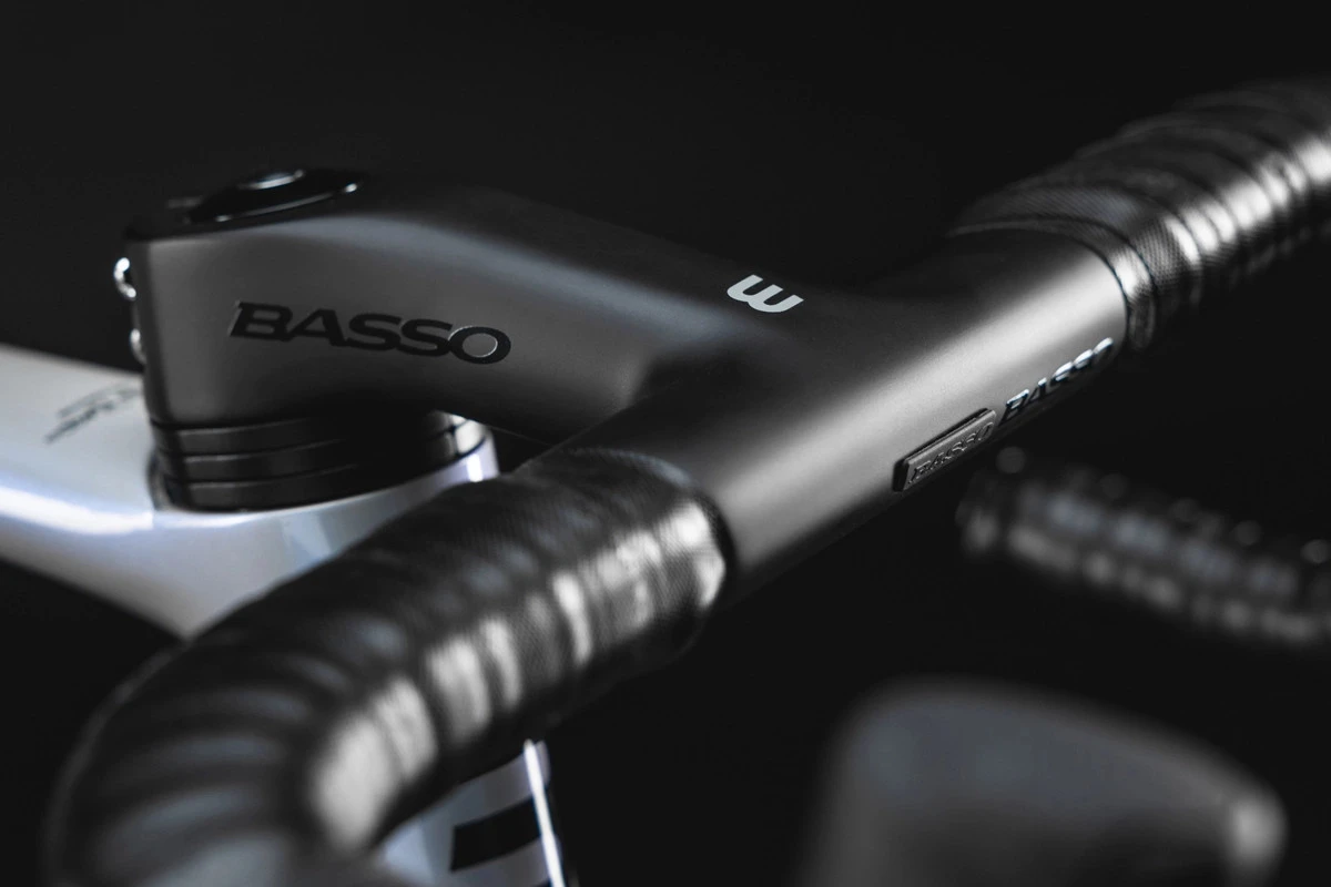 Basso DIAMANTE DISC - Dura Ace Di2 - Carbon Road Bike - 2023 - Stealth 6 Basso DIAMANTE DISC - Dura Ace Di2 - Carbon Road Bike - 2023 - Stealth - Afbeelding 4