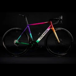Colnago C68 Carbon Road Bike - Super Record EPS - Limited Edition - 2023 - Motoki Yoshio X Colnago -Fietswereld Winkels colnago c68 motoki limited 01 1371263