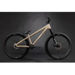 DMR Rhythm Team 26" Dirt Jump Bike 2022 - Sand -Fietswereld Winkels dmr rhythm team jump dirtbike sand dark 1152759