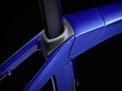 Trek DOMANE SL 6 Gen 4 105 Di2 Carbon Road Bike - 2023 - Hex Blue 22 Trek DOMANE SL 6 Gen 4 105 Di2 Carbon Road Bike - 2023 - Hex Blue -Fietswereld Winkels domanesl6 alt5 1332747