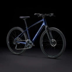 Trek Dual Sport 2 Gen 5 Cross Bike - 2023 - Mulsanne 15 Trek Dual Sport 2 Gen 5 Cross Bike - 2023 - Mulsanne -Fietswereld Winkels dualsport2 portrait 1334102