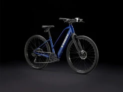 Trek DUAL SPORT+ 2 Stagger Electric Hybrid Bike - 2023 - Hex Blue -Fietswereld Winkels dualsportplus2staggerb portrait 1328555
