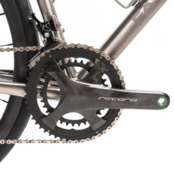 Falkenjagd ARISTOS R SPEEDGRAVEL GET FAST - Titanium Bike - 2023 -Fietswereld Winkels falkenjagd aristos r speed gravel 07 1326804