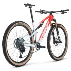 BMC FOURSTROKE 01 LTD - 29" Carbon Mountainbike - 2023 - Neon Red / White 7 BMC FOURSTROKE 01 LTD - 29" Carbon Mountainbike - 2023 - Neon Red / White -Fietswereld Winkels fourstroke 01 ltd neon red white 2 1336137