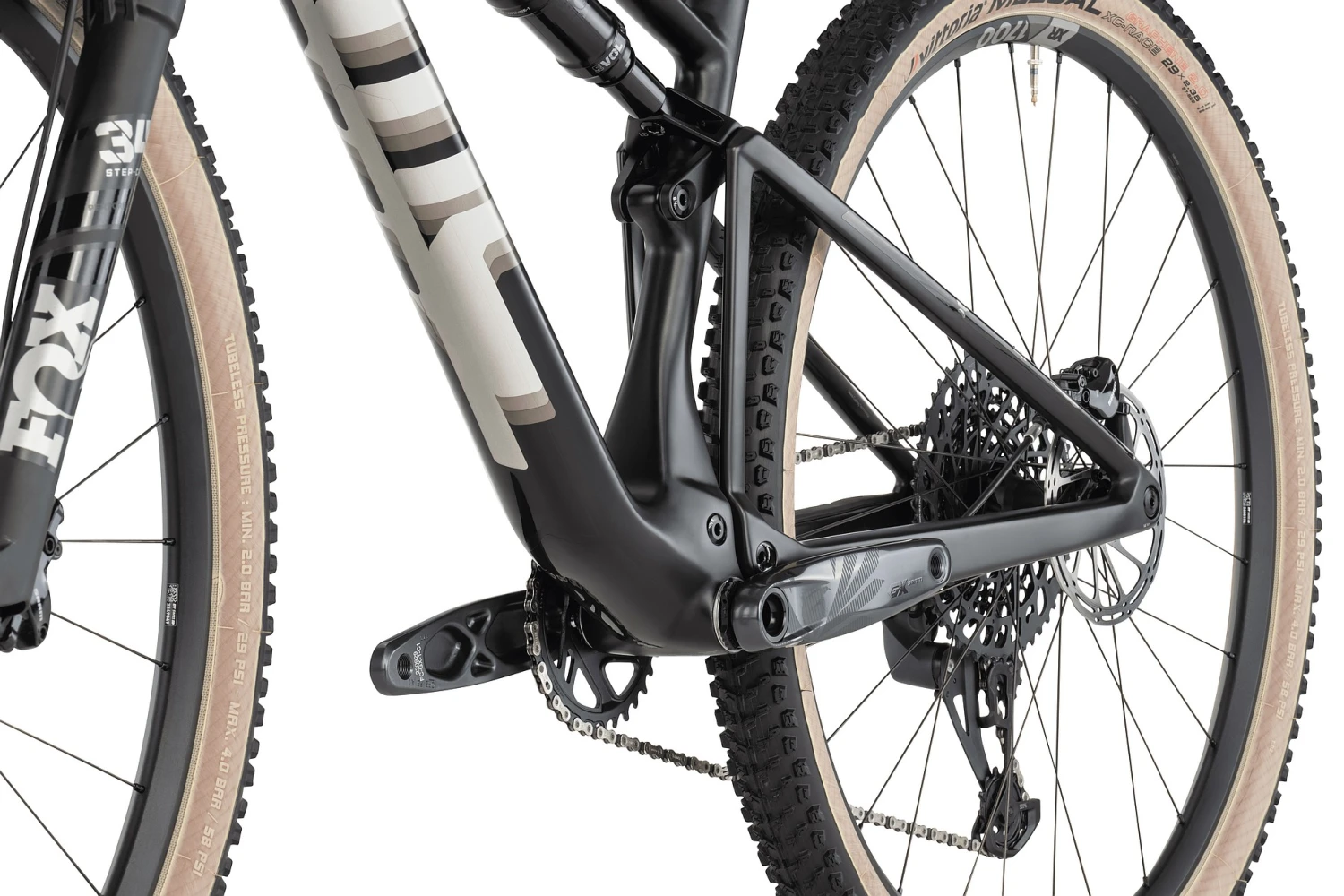 BMC FOURSTROKE TWO - 29" Carbon Mountainbike - 2024 - Arctic Silver / Black 9 BMC FOURSTROKE TWO - 29" Carbon Mountainbike - 2024 - Arctic Silver / Black - Afbeelding 7