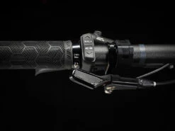 Trek FUEL EXe 9.7 SLX/XT Electric Mountain Bike - 2023 - Matte Galactic Grey To Black Fade 20 Trek FUEL EXe 9.7 SLX/XT Electric Mountain Bike - 2023 - Matte Galactic Grey To Black Fade -Fietswereld Winkels fuelexe97slxxt alt3 1337432