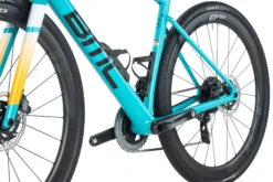 BMC KAIUS 01 TWO - Carbon Gravel Bike - 2023 - Turquoise & Black -Fietswereld Winkels kaius 01 two detail 14 1410317