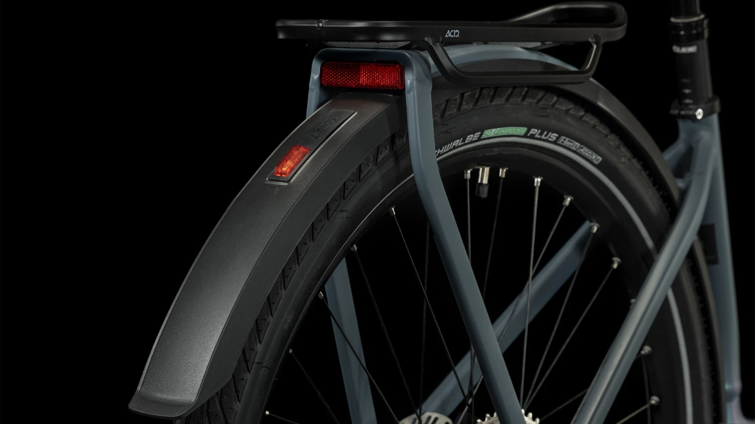 CUBE KATHMANDU HYBRID ABS 750 - Easy Entry Trekking E-Bike - 2023 - Smaragdgrey / Blue 8 CUBE KATHMANDU HYBRID ABS 750 - Easy Entry Trekking E-Bike - 2023 - Smaragdgrey / Blue - Afbeelding 6