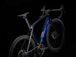 Trek Madone SL 7 Ultegra Di2 Road Bike - 2023 - Deep Dark Blue -Fietswereld Winkels madonesl7 alt1 1228465