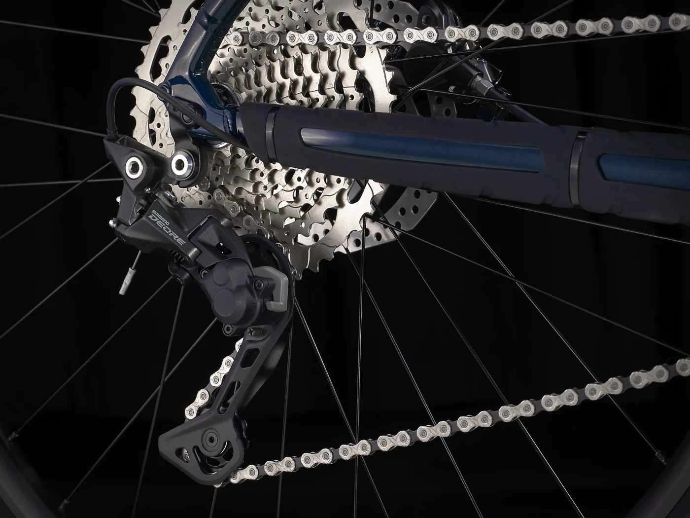 Trek Marlin 7 Gen 3 Mountain Bike - 2023 - Teal To Nautical Navy Fade 8 Trek Marlin 7 Gen 3 Mountain Bike - 2023 - Teal To Nautical Navy Fade - Afbeelding 6