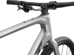 Giant FASTROAD AR ADVANCED 1 - Carbon Fitnessfiets - 2023 - Zilver -Fietswereld Winkels my23fastroadaradvanced1colora silver d 2 1515108