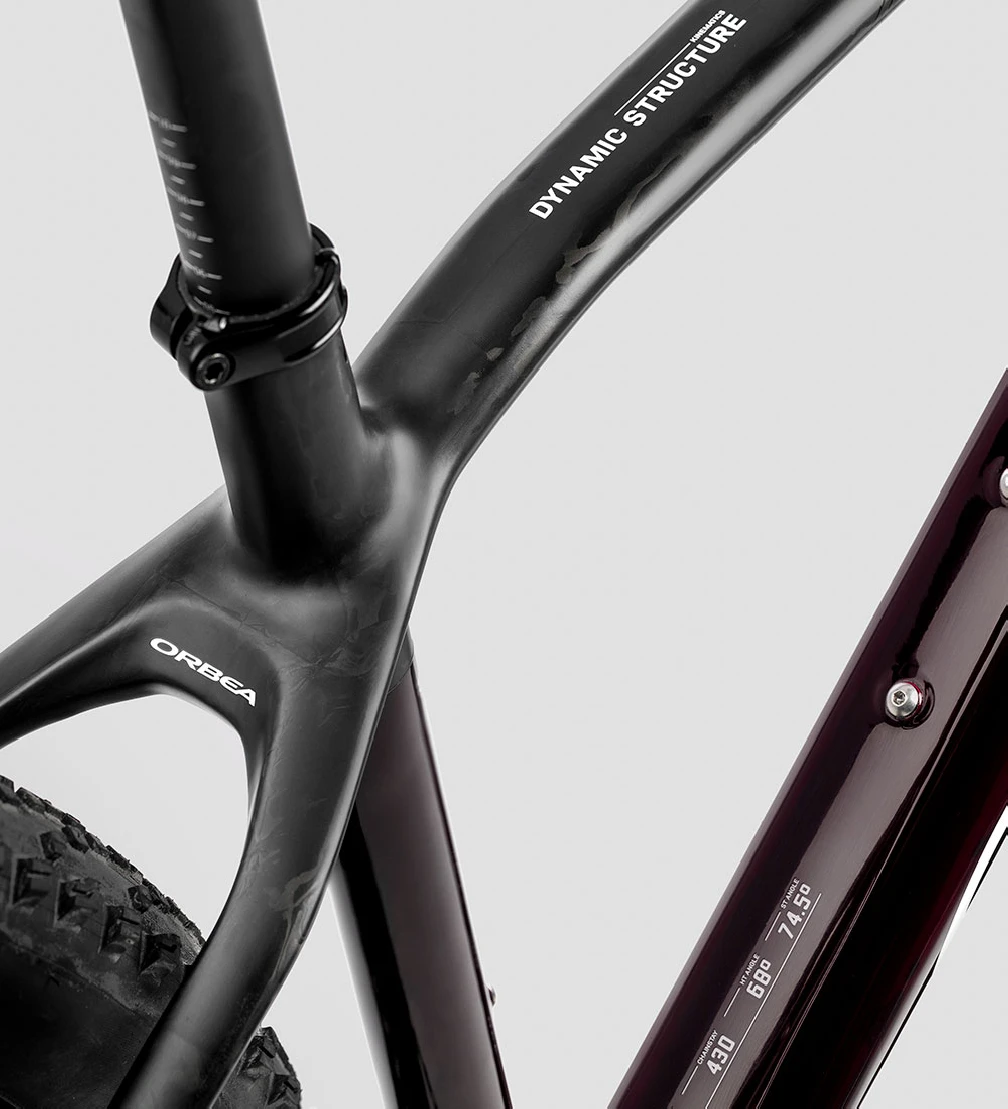 Orbea ALMA M TEAM Mountain Bike - 2023 - Wine Red Carbon (gloss/matt) 5 Orbea ALMA M TEAM Mountain Bike - 2023 - Wine Red Carbon (gloss/matt) - Afbeelding 3