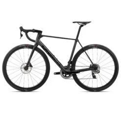 Orbea ORCA M31eTEAM Rival AXS Racefiets - 2024 - Vulcano - Black (matt/gloss) -Fietswereld Winkels r113ttcc orbea orca m31eteam vulcano bl 02 1563184