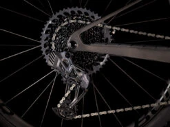 Trek Supercaliber 9.8 GX AXS 29" Mountain Bike - 2023 - Matte Carbon / Gloss Trek Black -Fietswereld Winkels supercaliber98gxaxs alt3 1349529