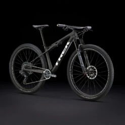 Trek Supercaliber 9.8 GX AXS 29" Mountain Bike - 2023 - Matte Carbon / Gloss Trek Black -Fietswereld Winkels supercaliber98gxaxs portrait 1349536