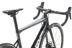 BMC TEAMMACHINE SLR TWO - Carbon Roadbike - 2023 - Carbon / Prisma 17 BMC TEAMMACHINE SLR TWO - Carbon Roadbike - 2023 - Carbon / Prisma -Fietswereld Winkels teammachine slr two detail 09 1411857