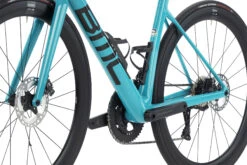 BMC TEAMMACHINE SLR01 THREE - Carbon Roadbike - 2023 - Turquoise / Black -Fietswereld Winkels teammachine slr01 three detail 02 1412168